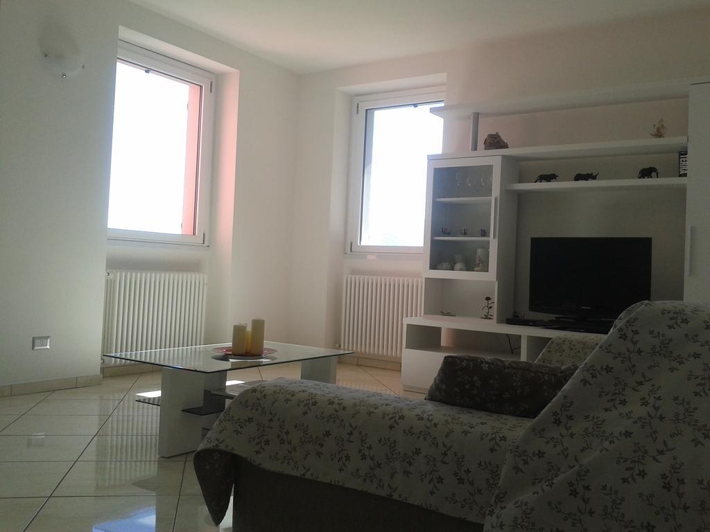Casa Azalea Villa San Siro  Oda fotoğraf